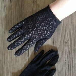 Vintage Black Lace Gloves